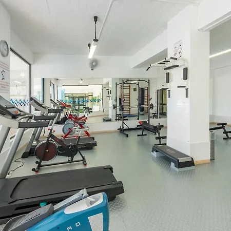 Sea House - Private With 4 Pools, Jacuzzi & Tennis Court Lägenhet Albufeira