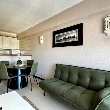 Sea House - Private With 4 Pools, Jacuzzi & Tennis Court Lägenhet Albufeira