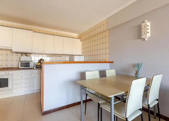 Sea House - Private With 4 Pools, Jacuzzi & Tennis Court Apartament